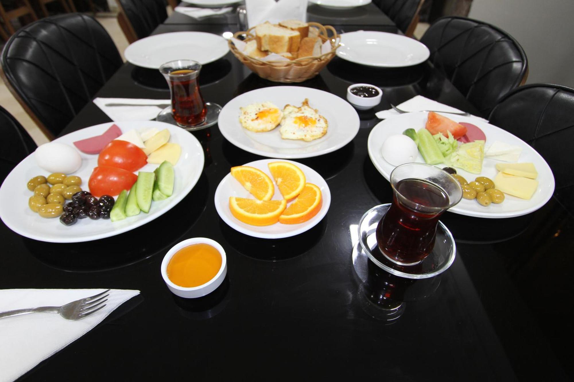 Lyon Hotel איסטמבול מראה חיצוני תמונה