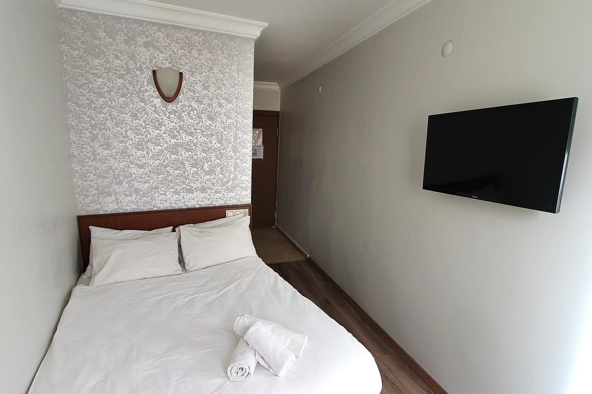 Lyon Hotel איסטמבול מראה חיצוני תמונה