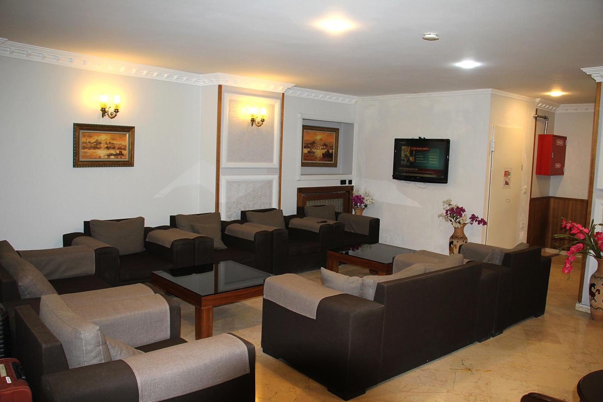 Lyon Hotel איסטמבול מראה חיצוני תמונה
