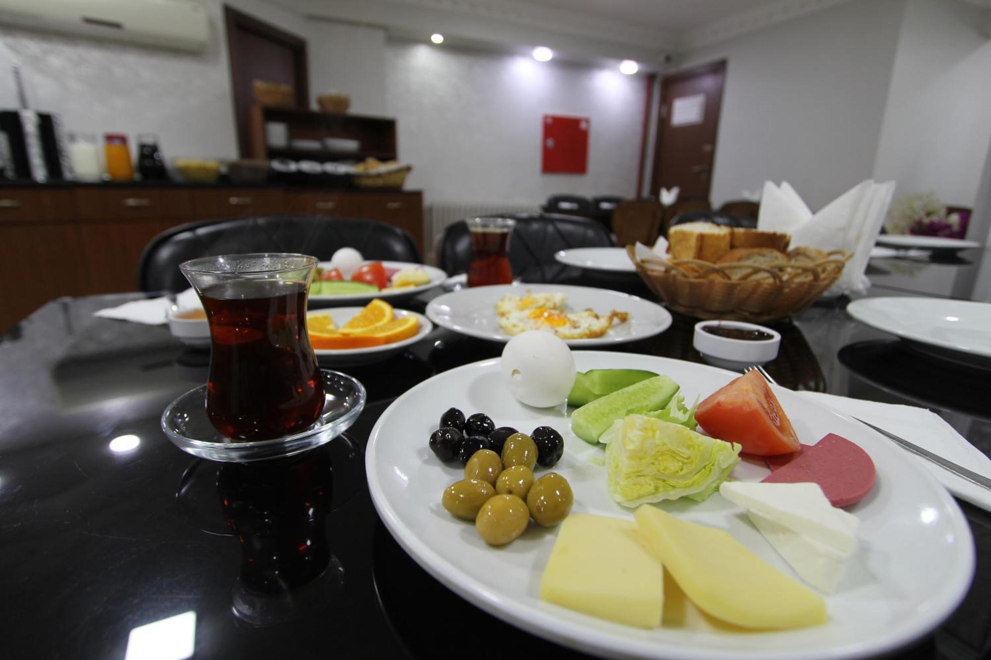 Lyon Hotel איסטמבול מראה חיצוני תמונה